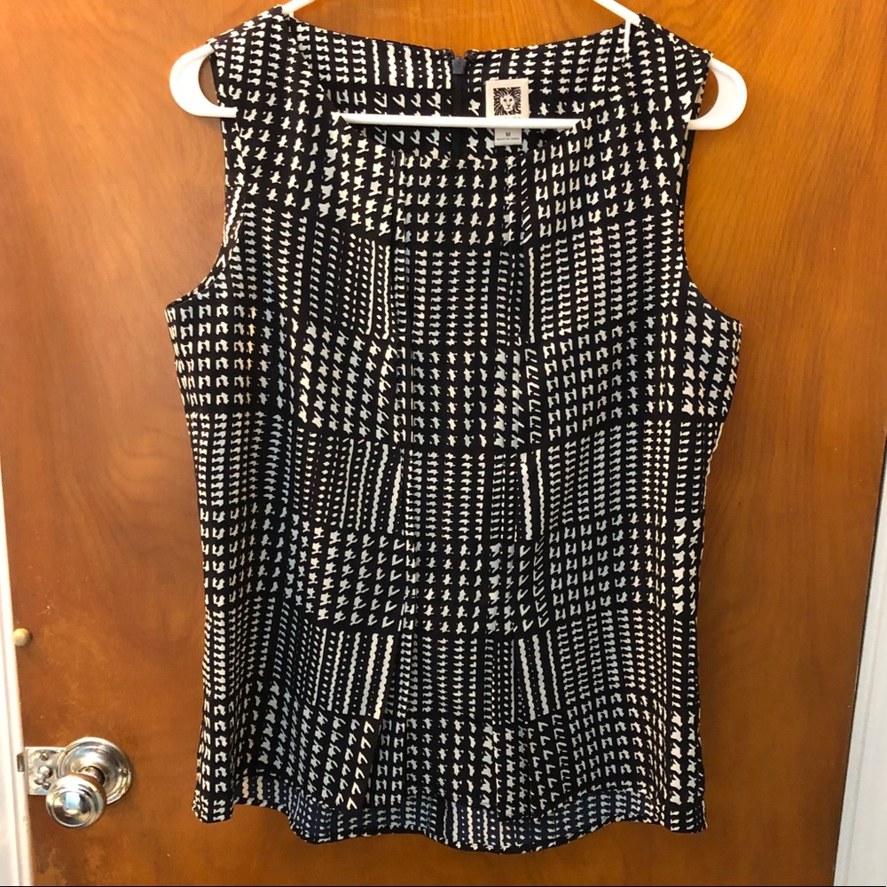 Anne Klein Sleeveless Blouse, size M